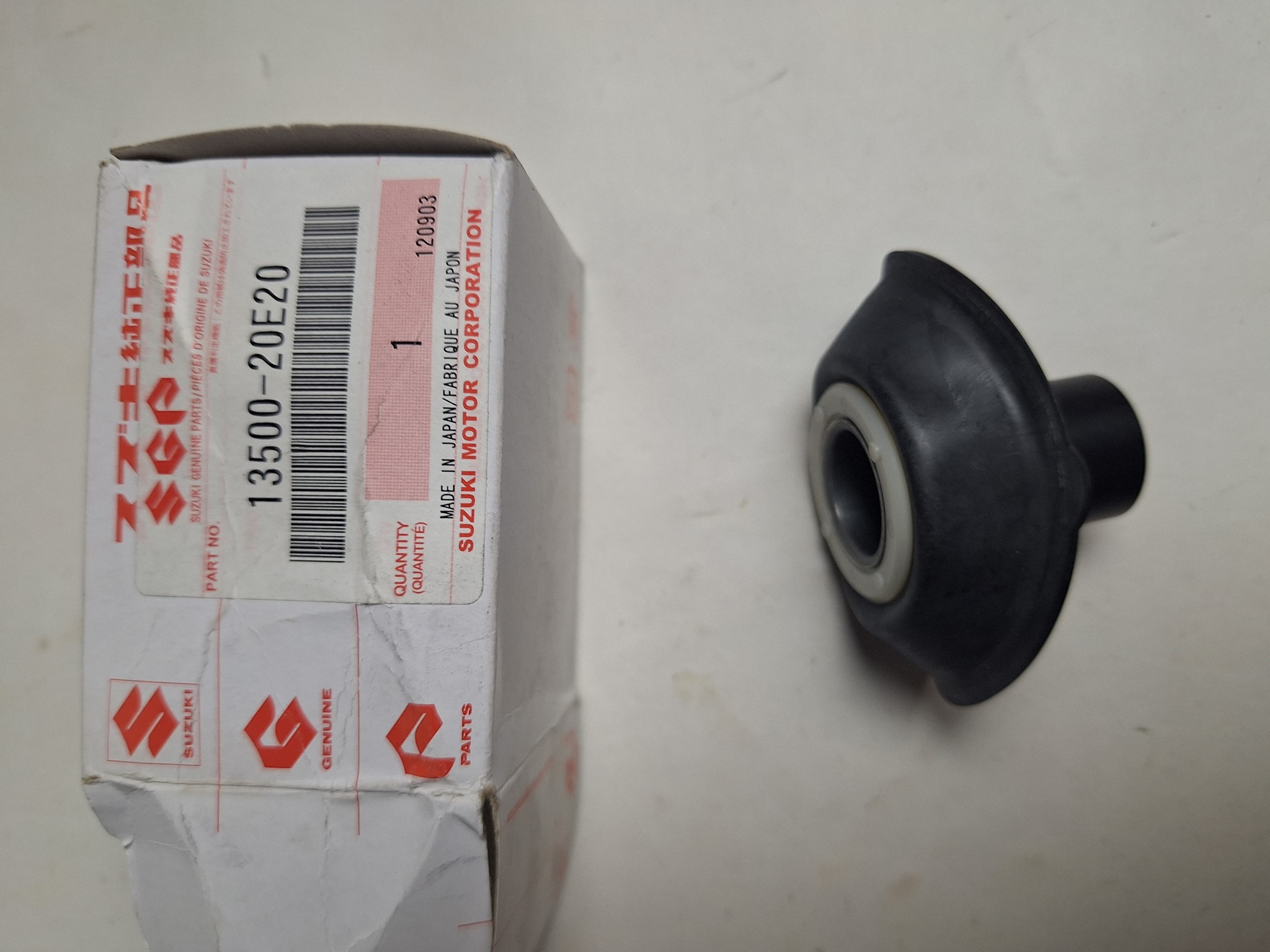 Picture of SUZUKI GASSCHIEBER 13500-20E20